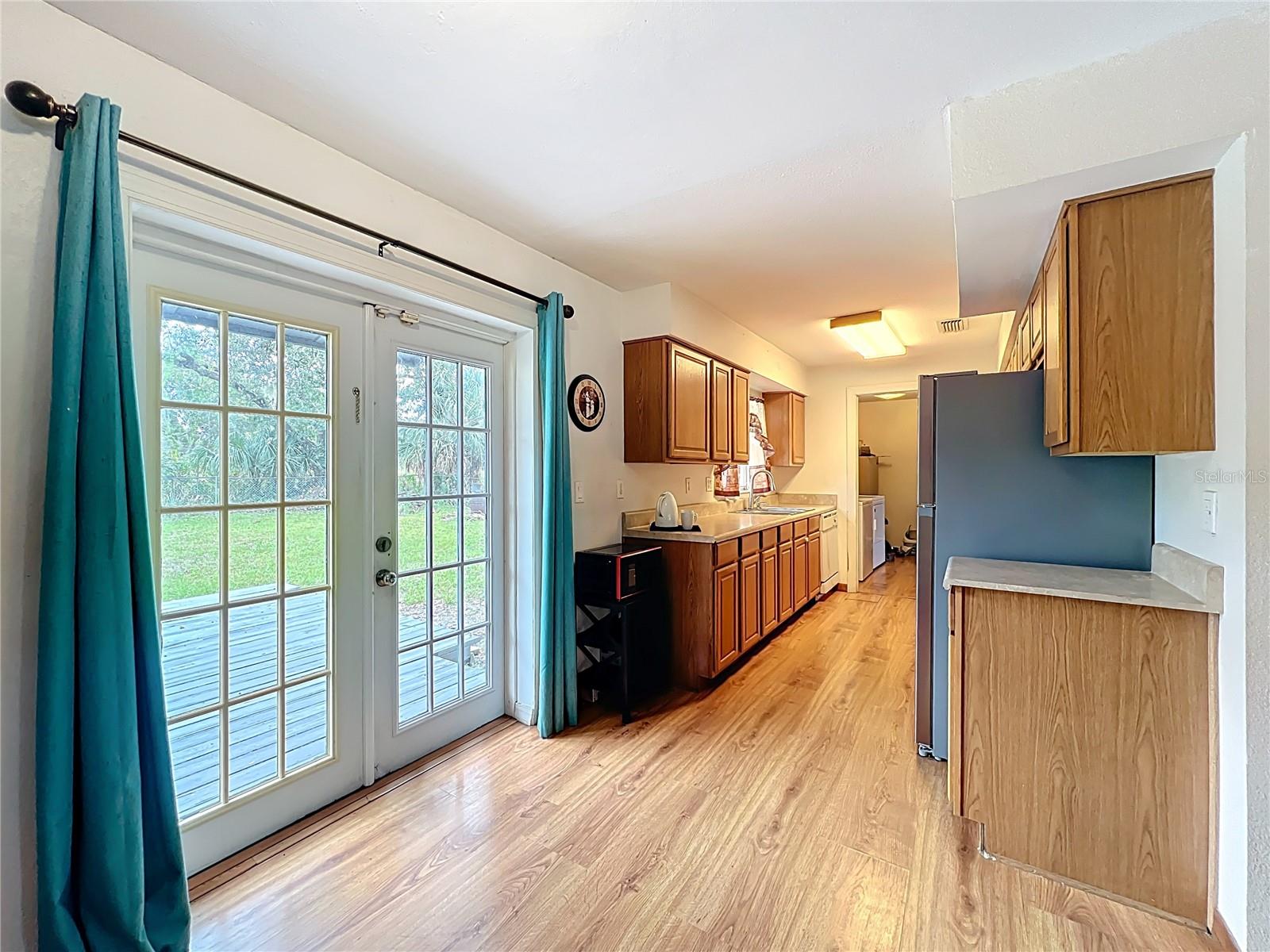 Image 10 of 37 For 223 Yale Drive