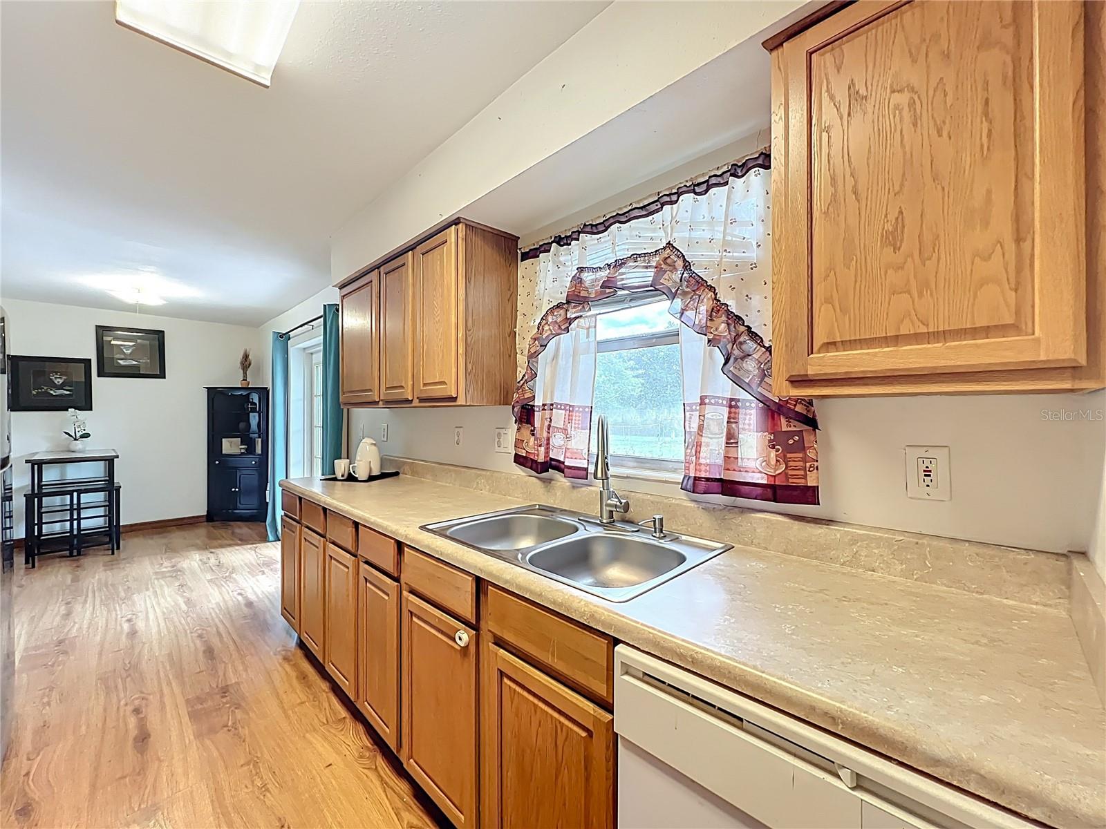 Image 12 of 37 For 223 Yale Drive