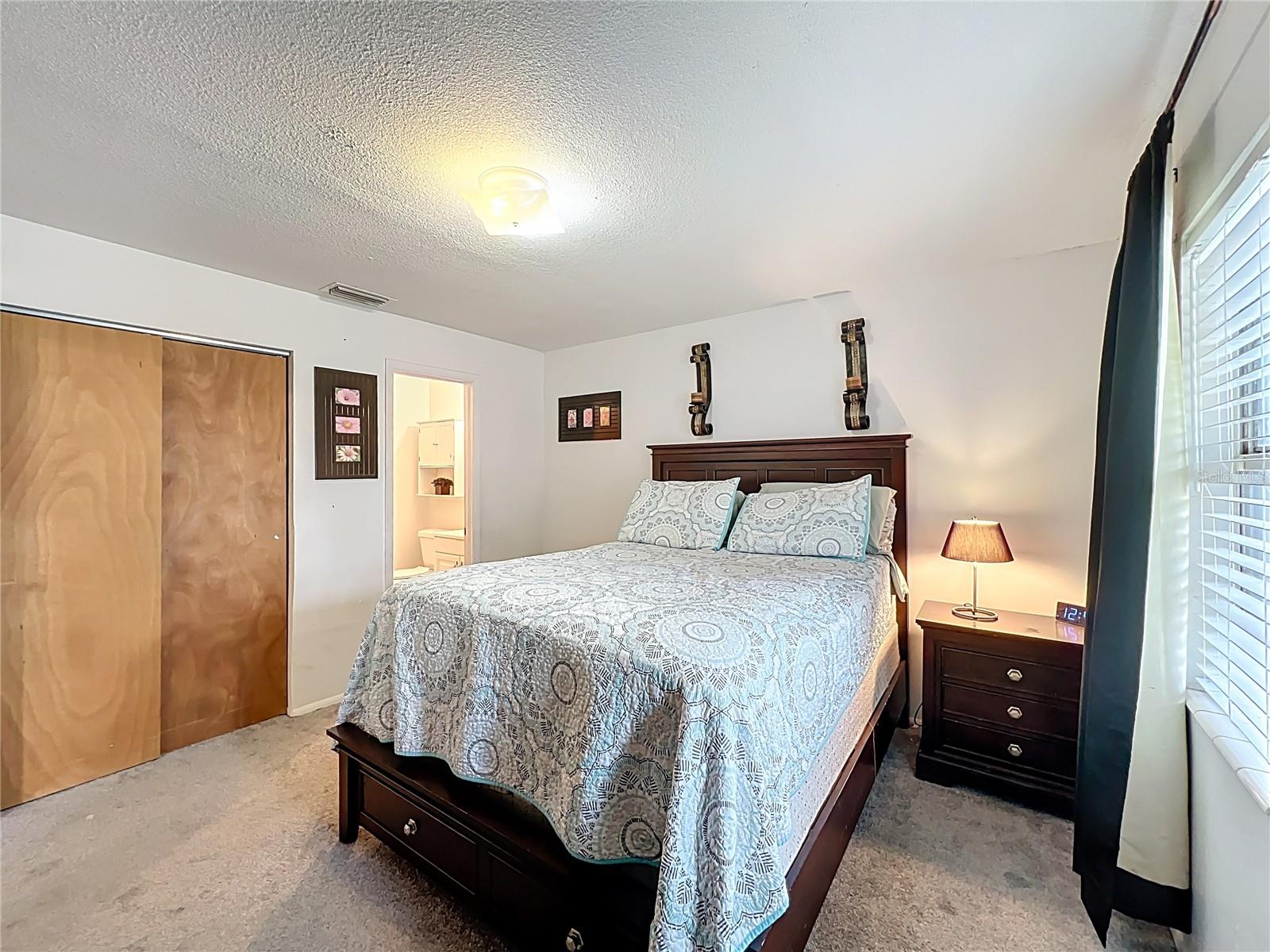 Image 17 of 37 For 223 Yale Drive