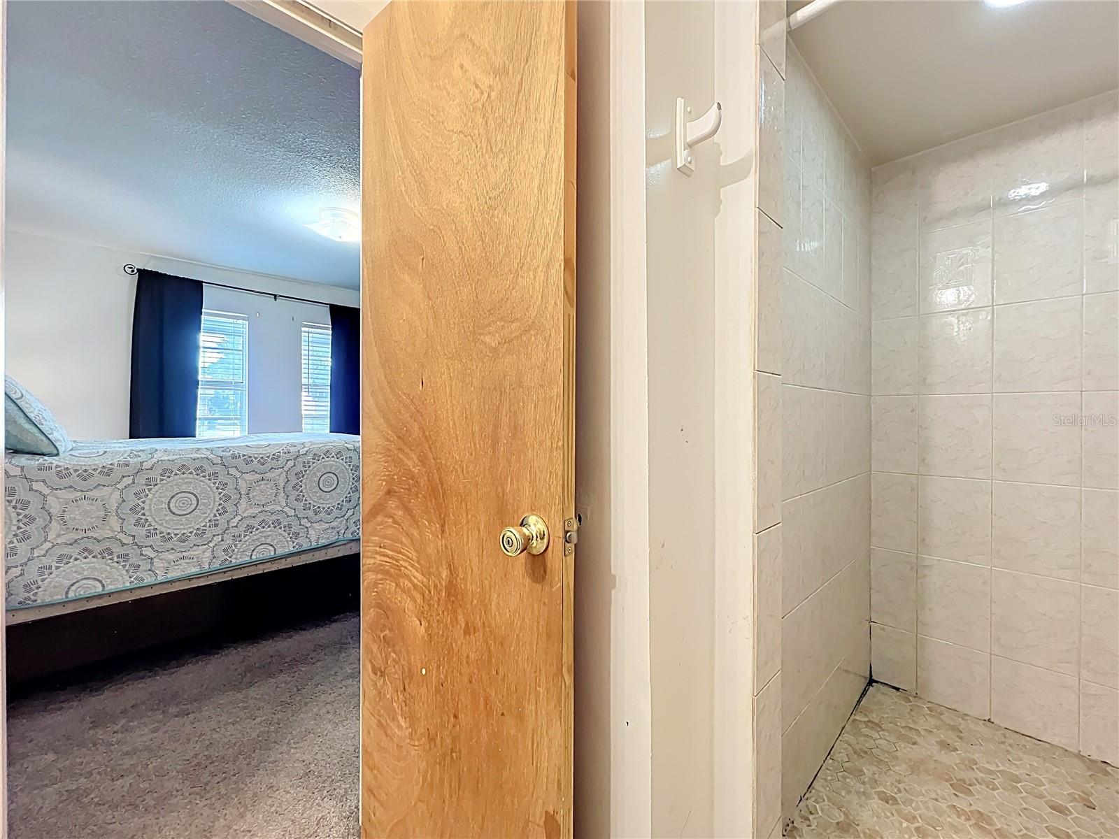 Image 20 of 37 For 223 Yale Drive