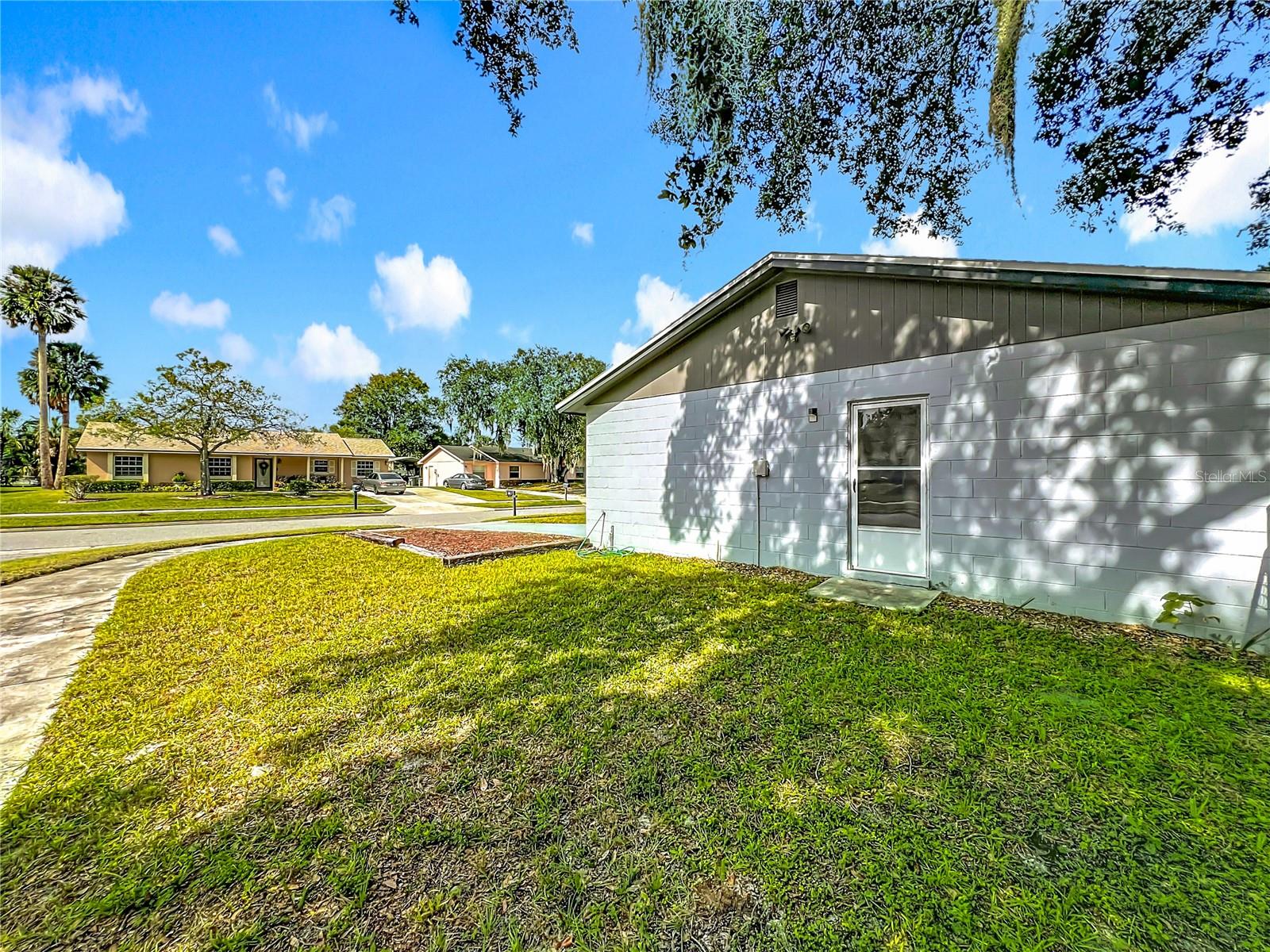 Image 33 of 37 For 223 Yale Drive