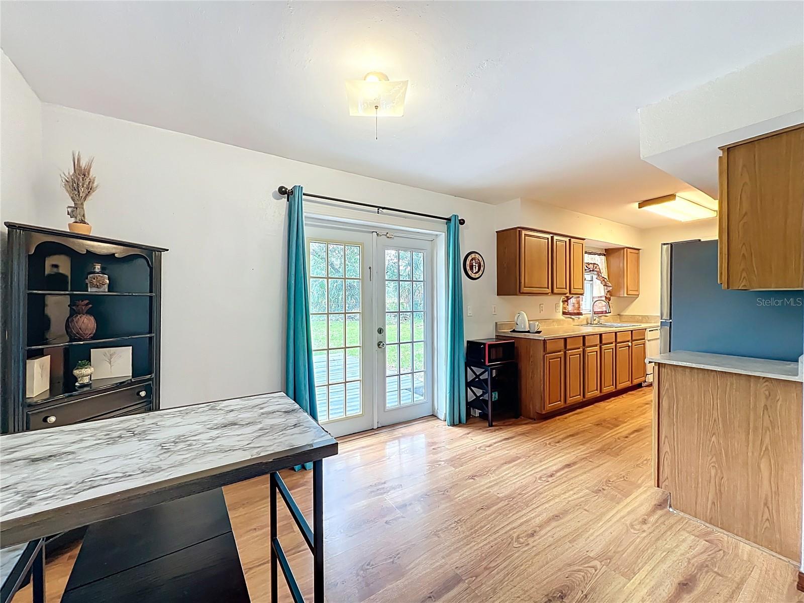 Image 8 of 37 For 223 Yale Drive