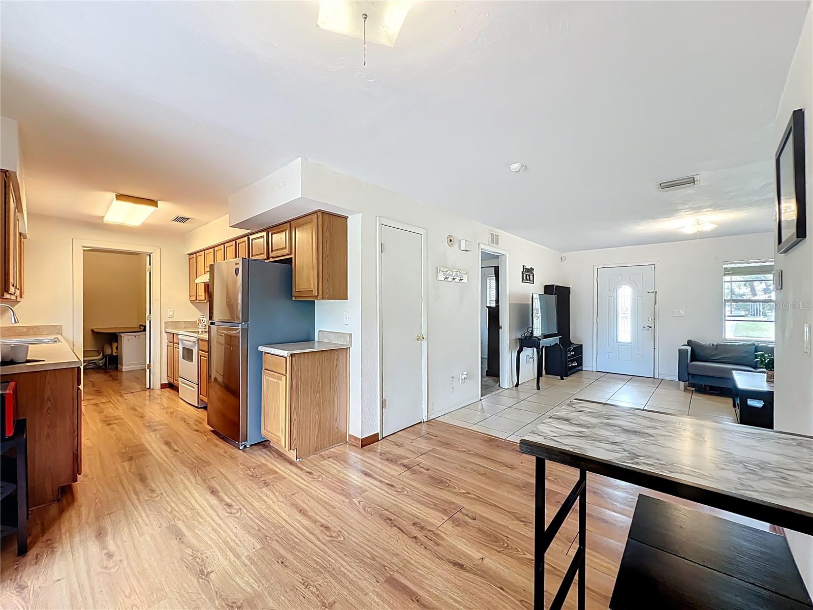 Image 9 of 37 For 223 Yale Drive