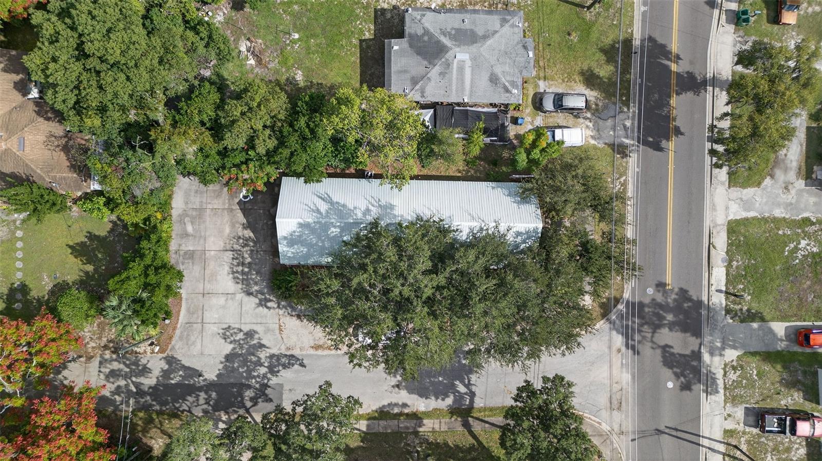 Image 38 of 43 For 237 Plymouth Avenue