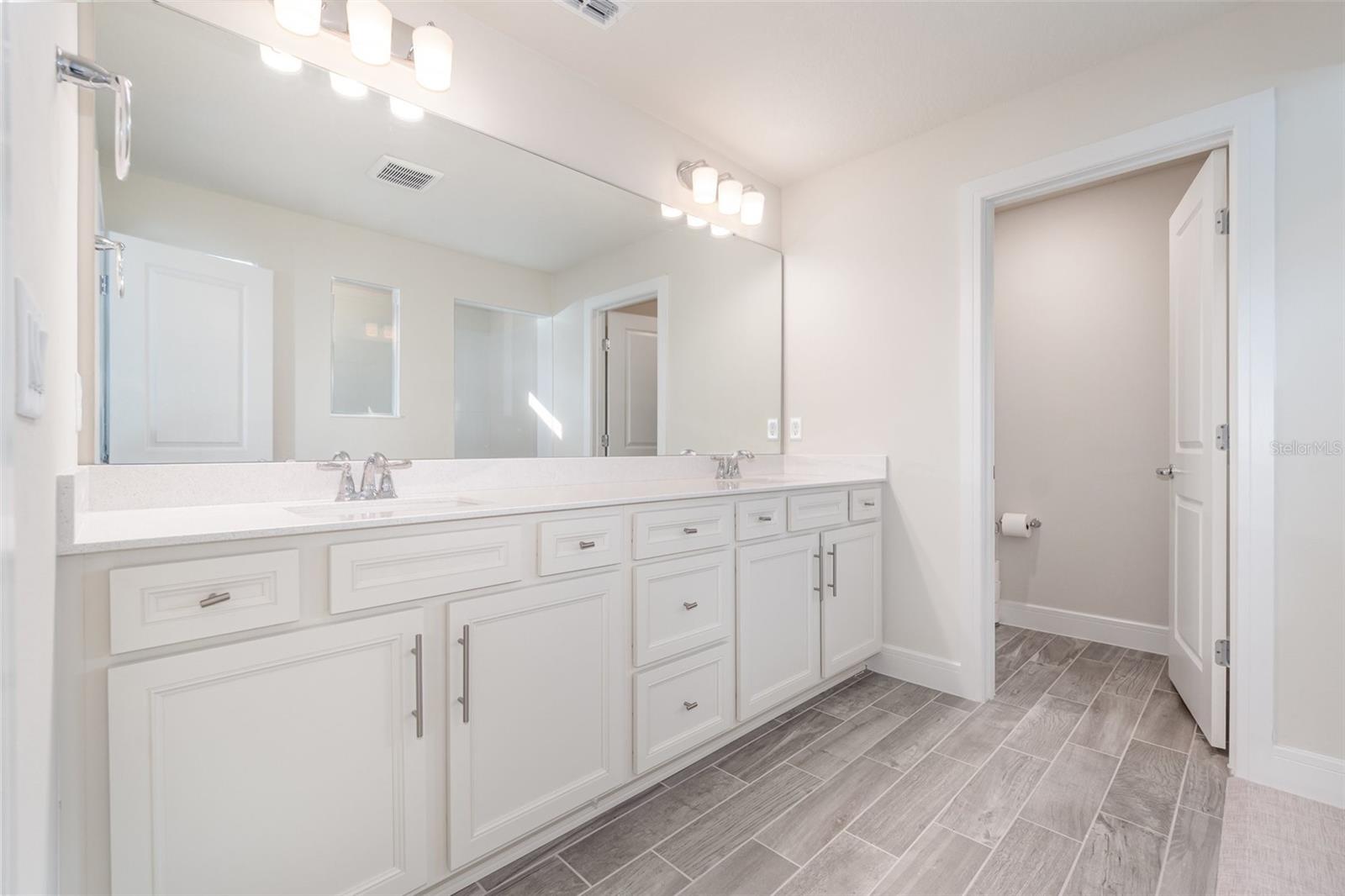 Image 19 of 43 For 1462 Grand Palm Drive