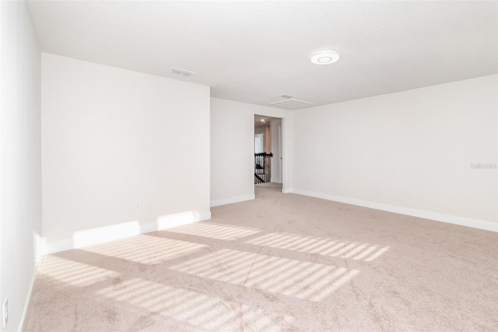 Image 22 of 43 For 1462 Grand Palm Drive