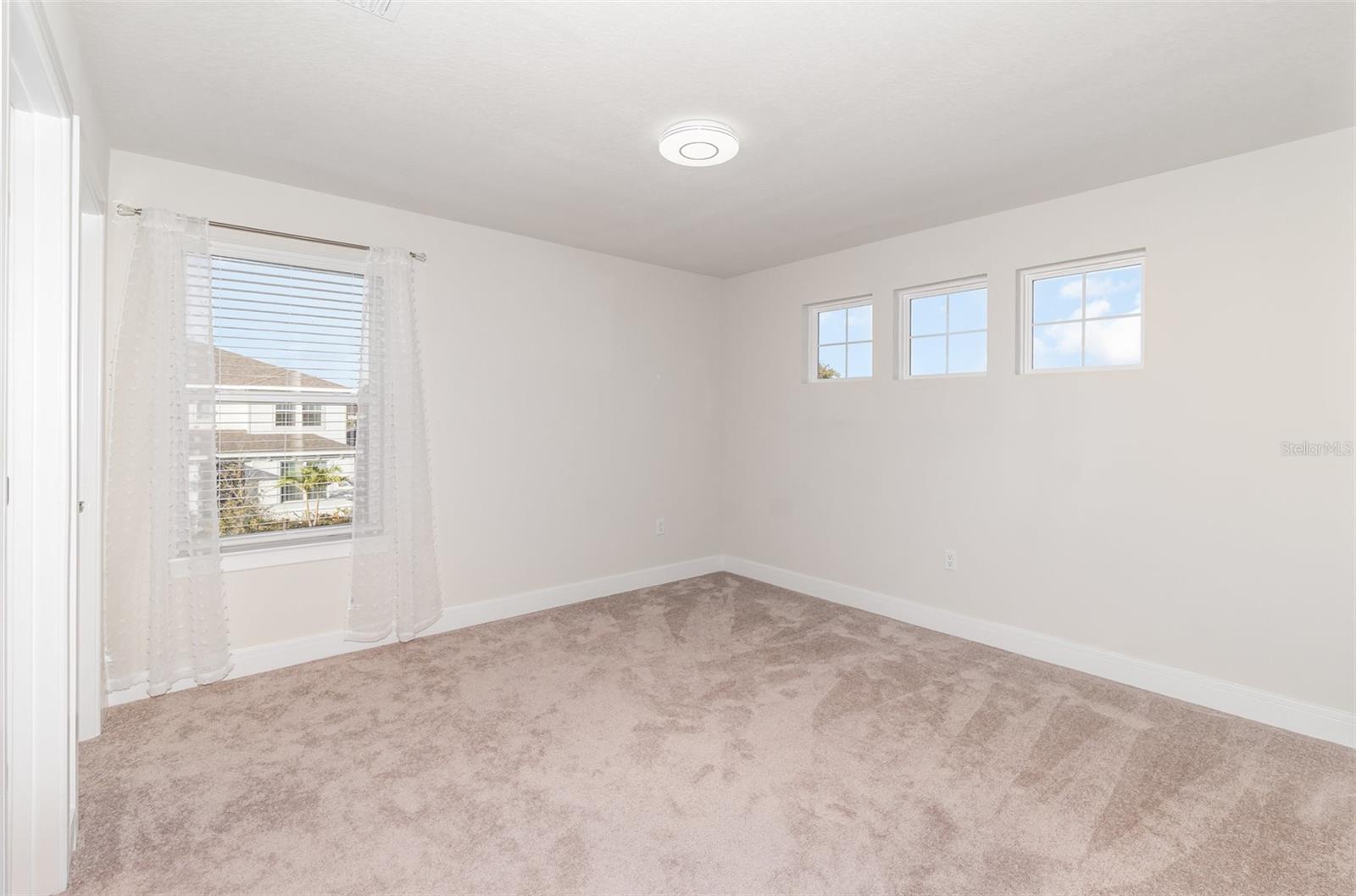 Image 25 of 43 For 1462 Grand Palm Drive