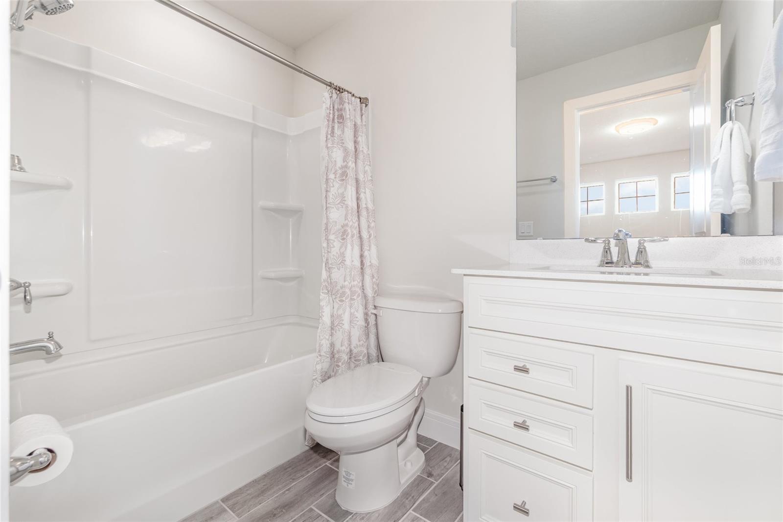 Image 27 of 43 For 1462 Grand Palm Drive