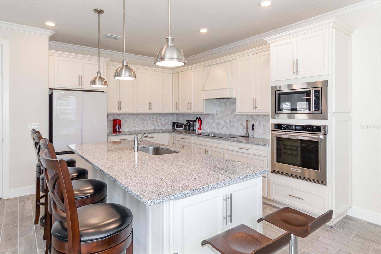 Image 4 of 43 For 1462 Grand Palm Drive