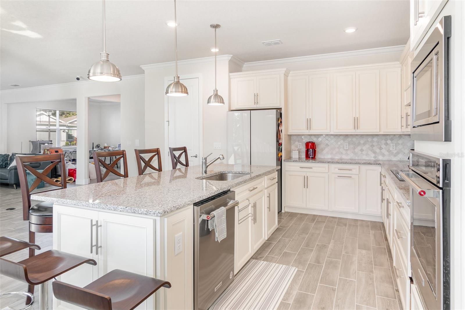 Image 5 of 43 For 1462 Grand Palm Drive