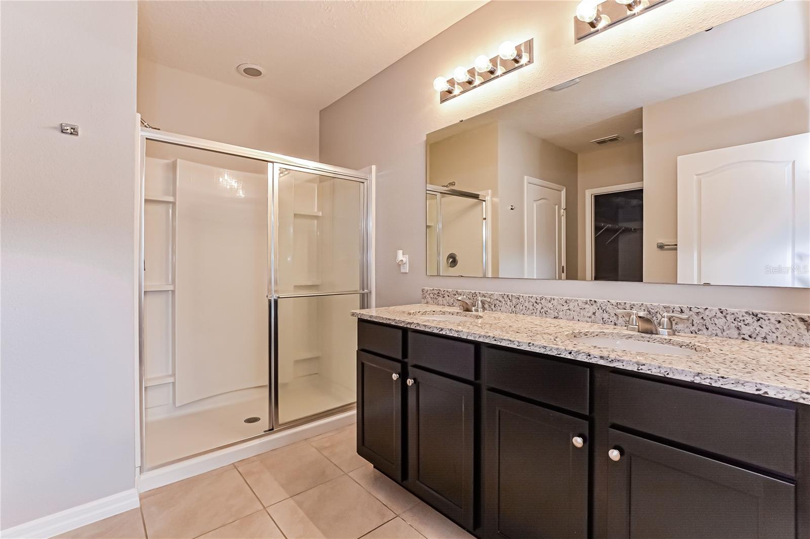 Image 10 of 15 For 432 Tanglewood Drive