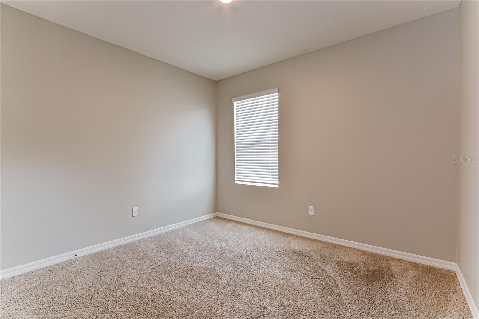 Image 12 of 15 For 432 Tanglewood Drive