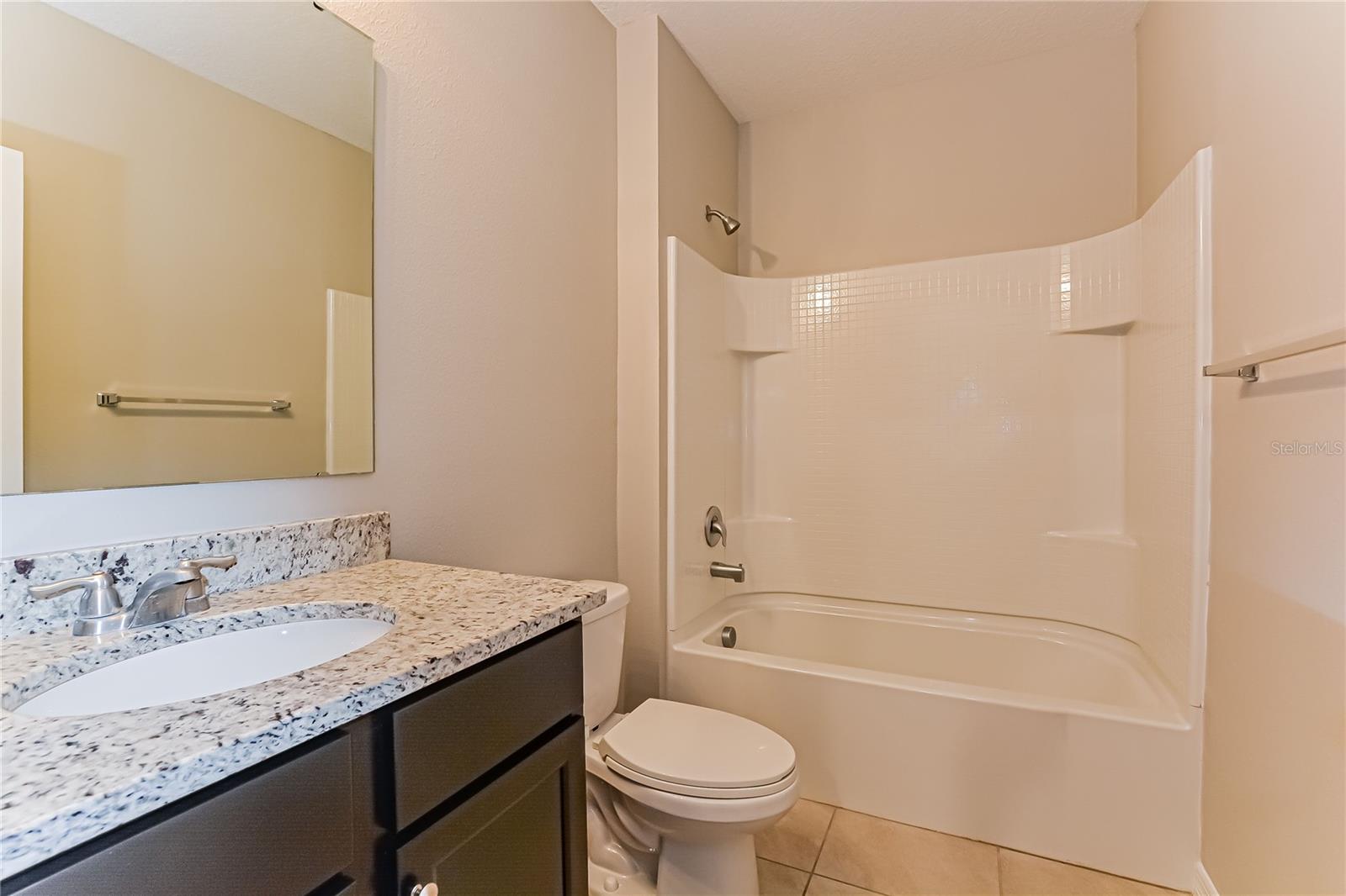 Image 14 of 15 For 432 Tanglewood Drive