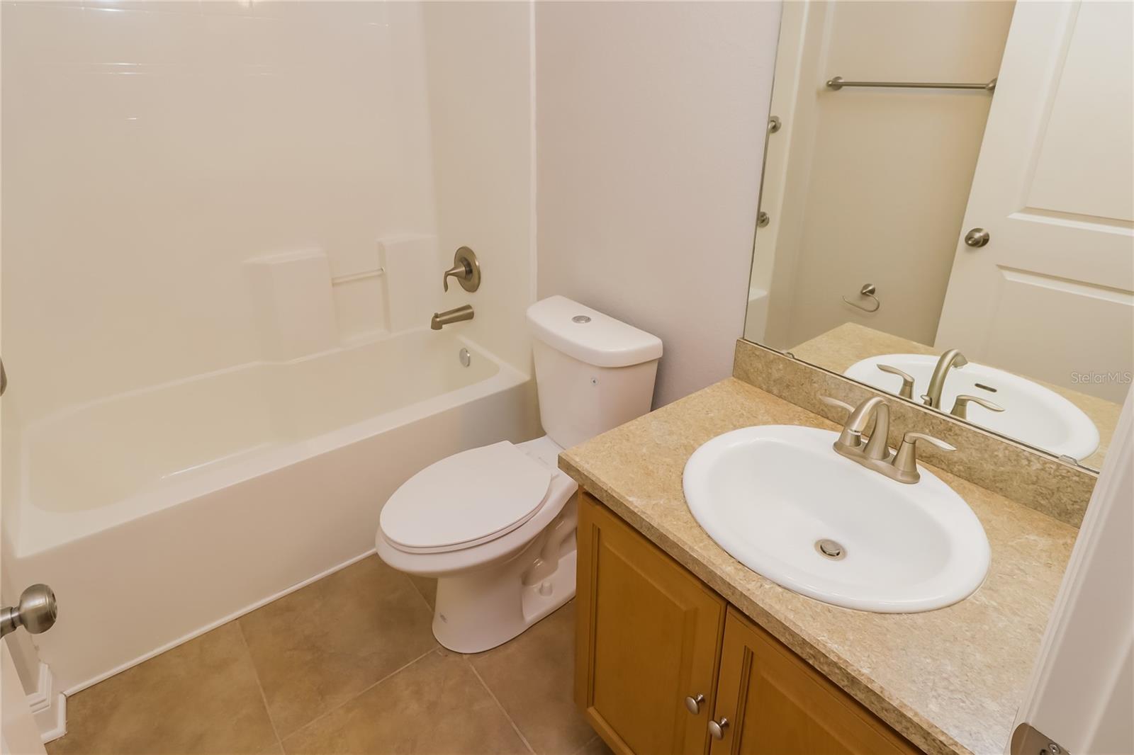 Image 13 of 15 For 2879 Blackwater Oaks Drive