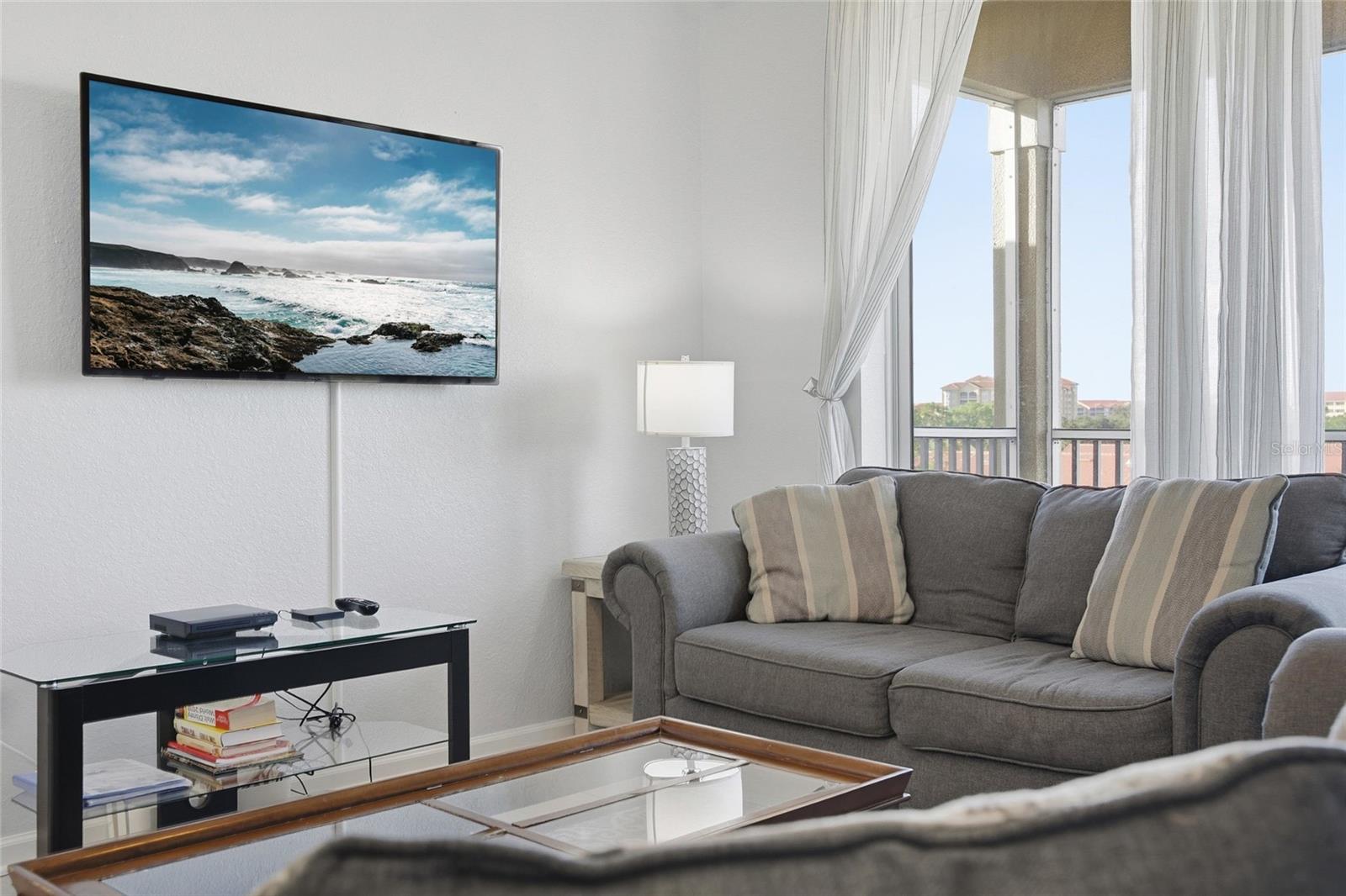 Image 8 of 27 For 2788 Almaton Loop 402