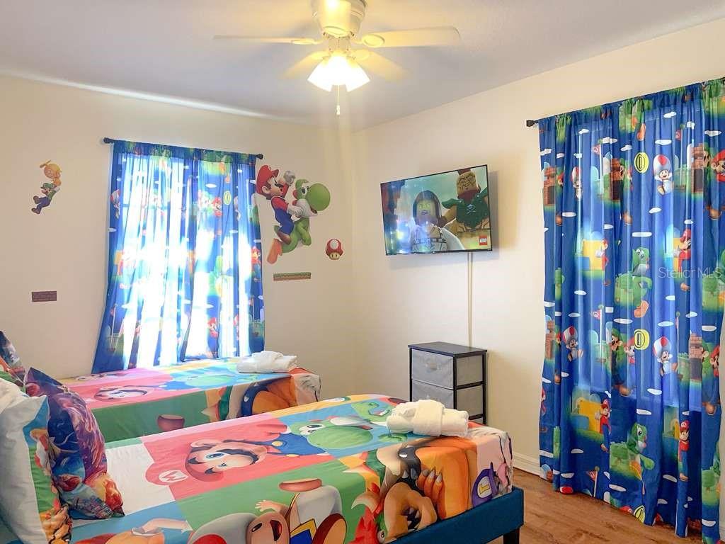 Image 11 of 18 For 241 Vista Loop