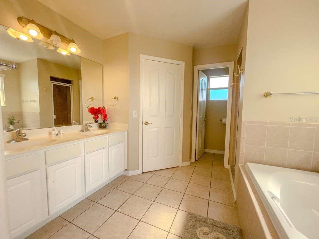 Image 14 of 18 For 241 Vista Loop