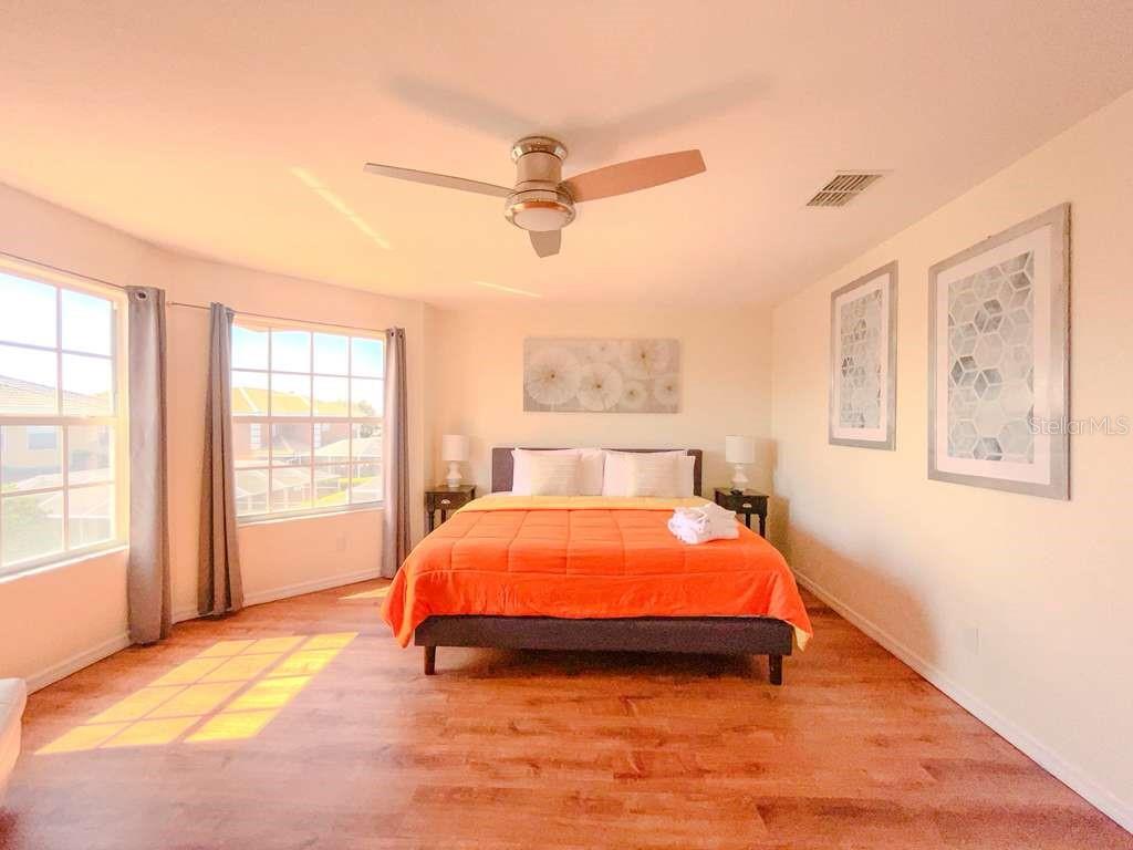 Image 4 of 18 For 241 Vista Loop