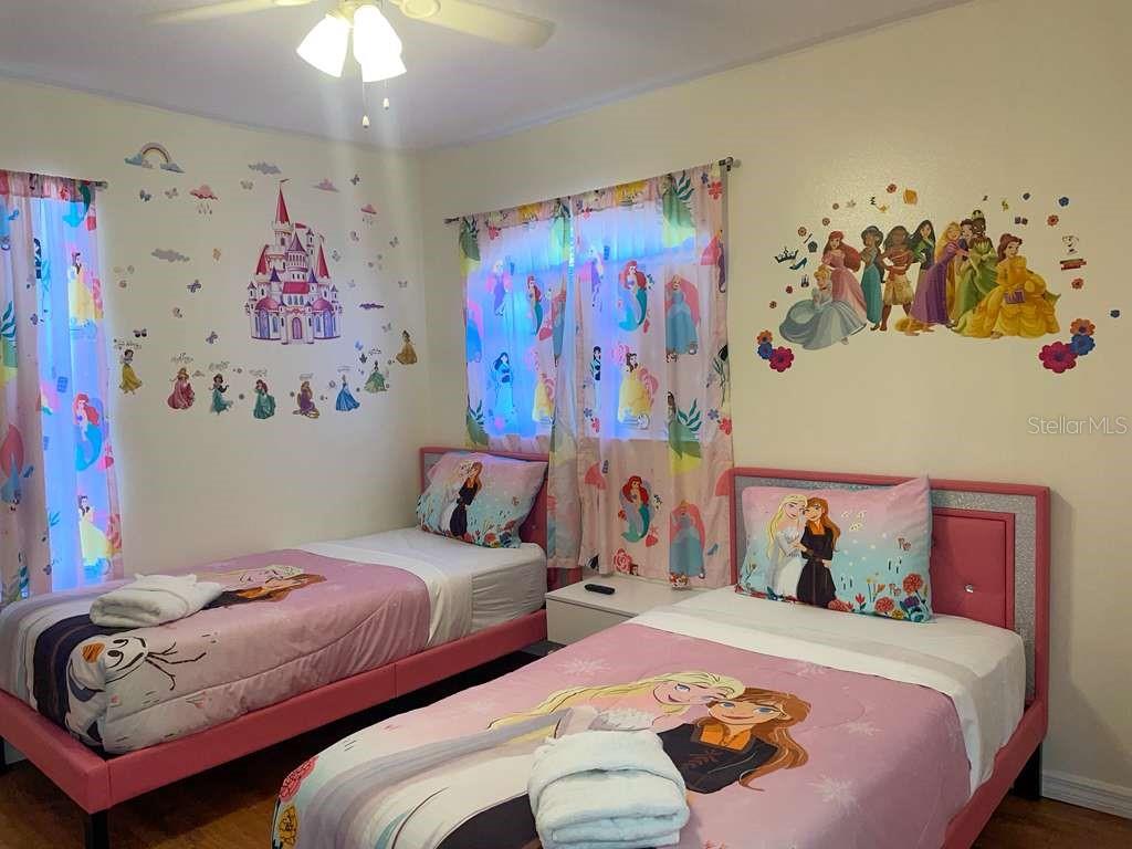 Image 9 of 18 For 241 Vista Loop