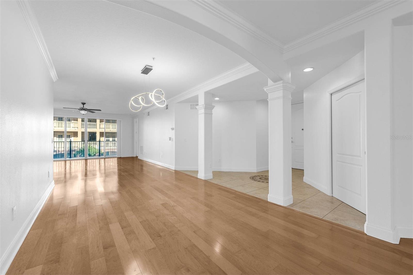 Image 20 of 63 For 918 Lotus Vista Drive 102