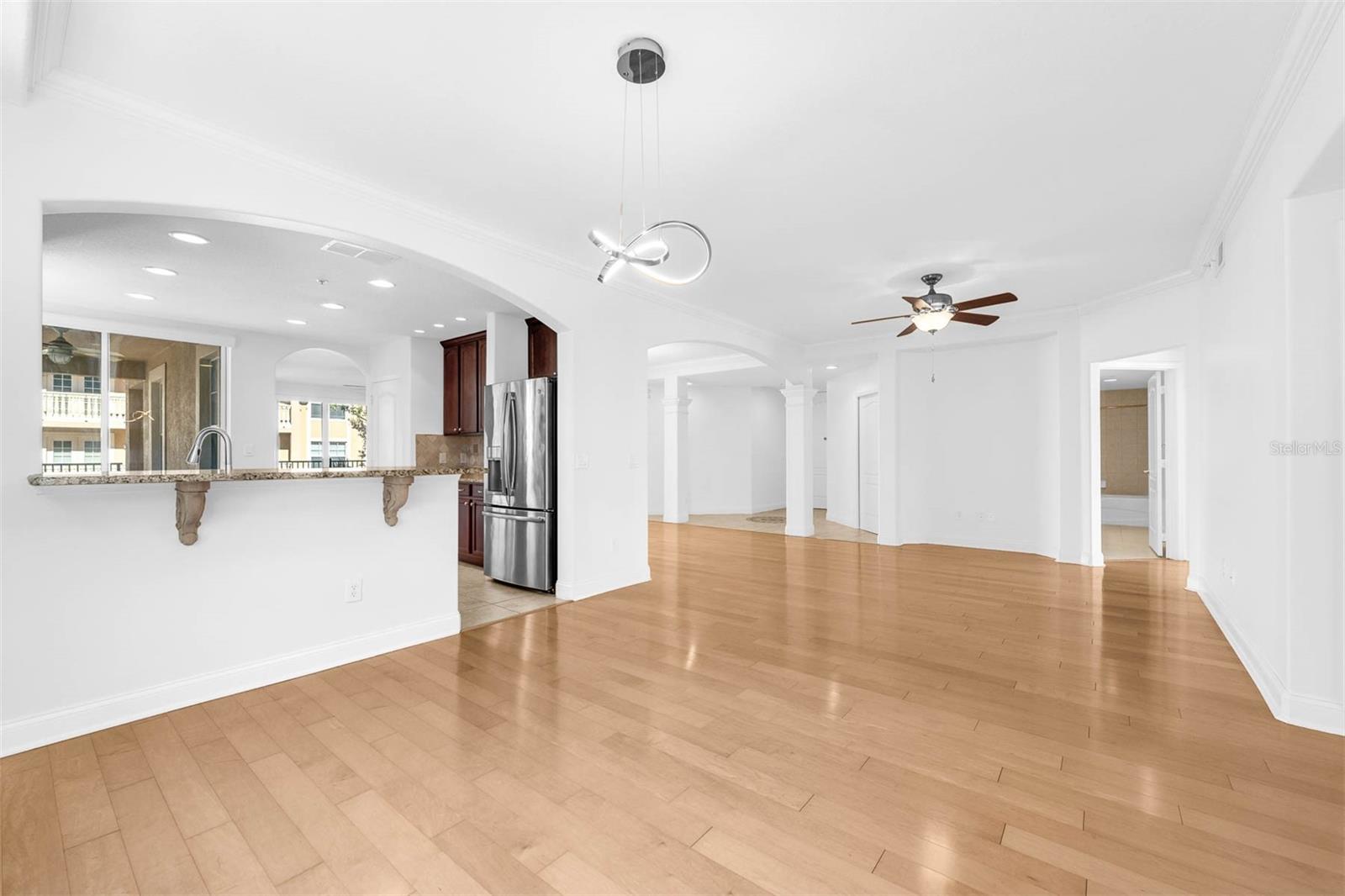 Image 36 of 63 For 918 Lotus Vista Drive 102