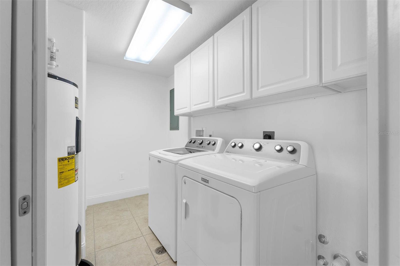 Image 38 of 63 For 918 Lotus Vista Drive 102