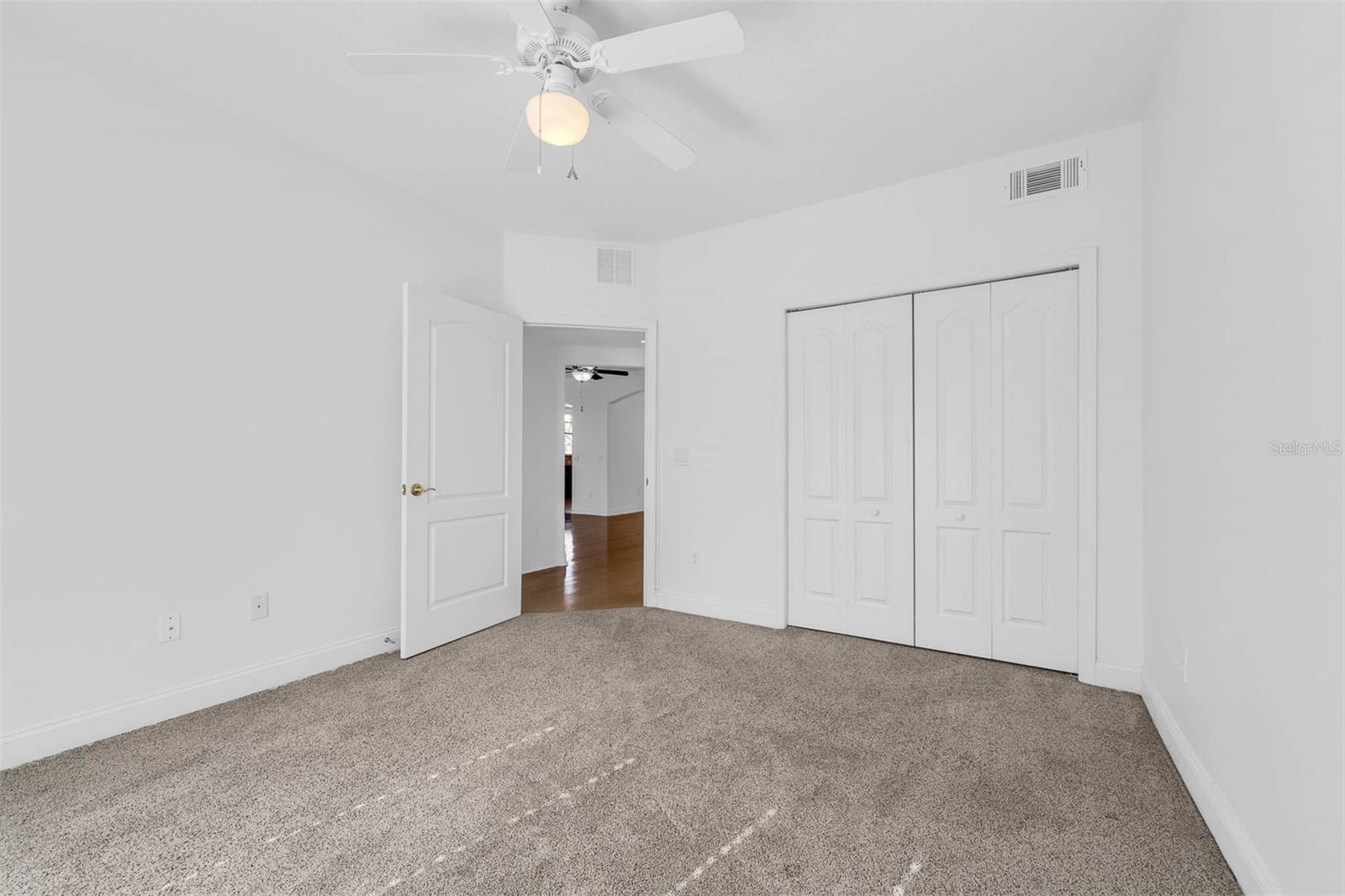 Image 39 of 63 For 918 Lotus Vista Drive 102