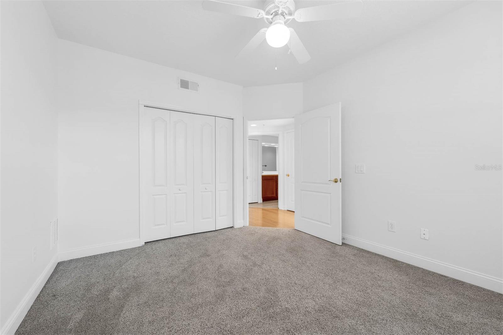 Image 52 of 63 For 918 Lotus Vista Drive 102