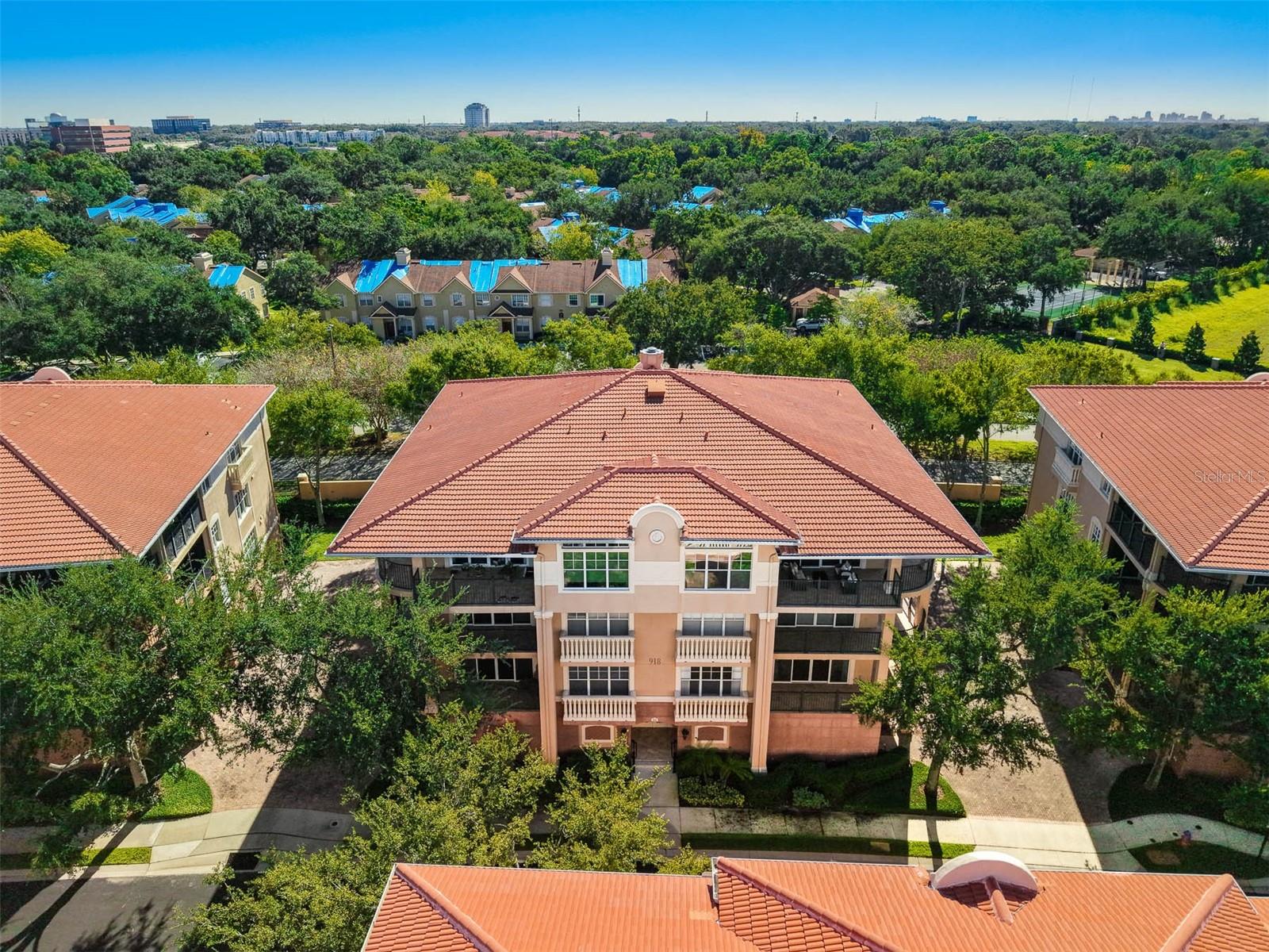 Image 53 of 63 For 918 Lotus Vista Drive 102