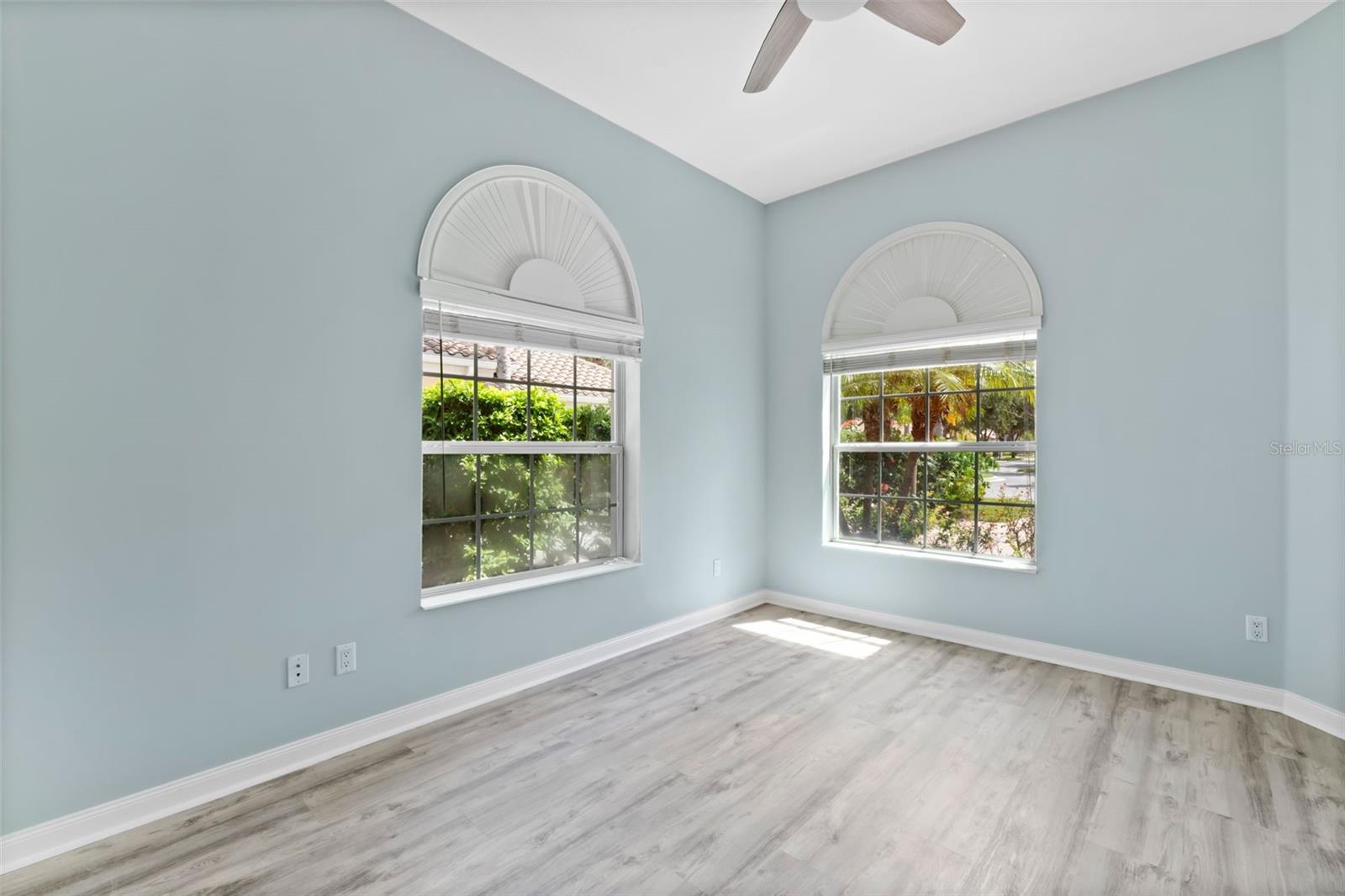 Image 24 of 50 For 12202 Pasha Lane