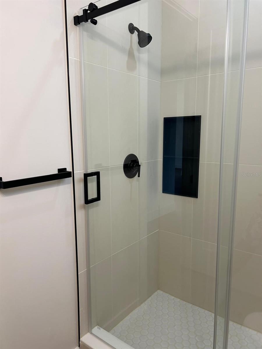 Image 21 of 23 For 1034 Alcalde St