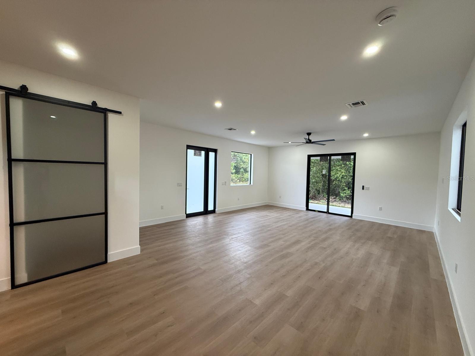 Image 3 of 23 For 1034 Alcalde St