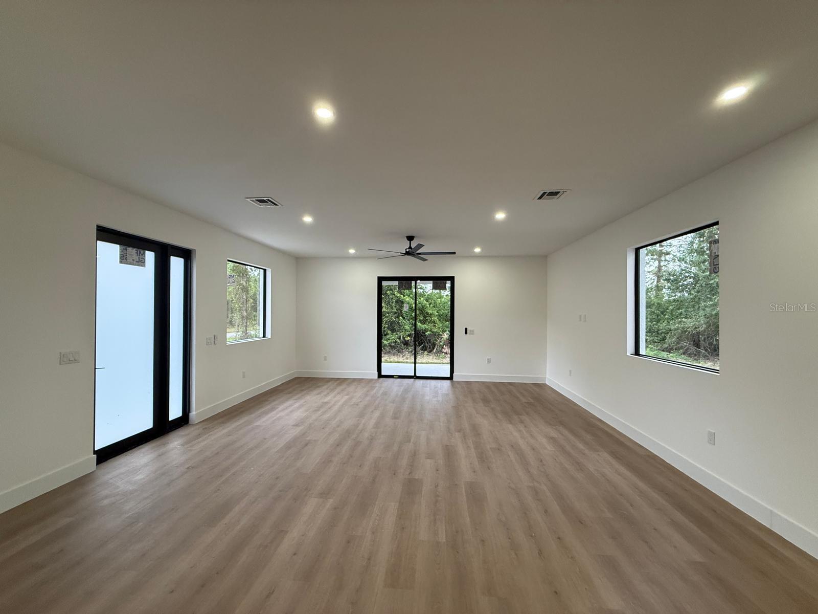 Image 4 of 23 For 1034 Alcalde St