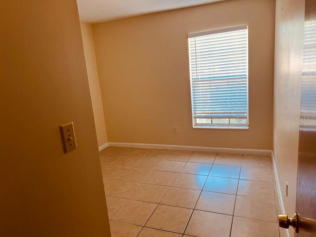 Image 7 of 13 For 2740 Fieldcrest Court