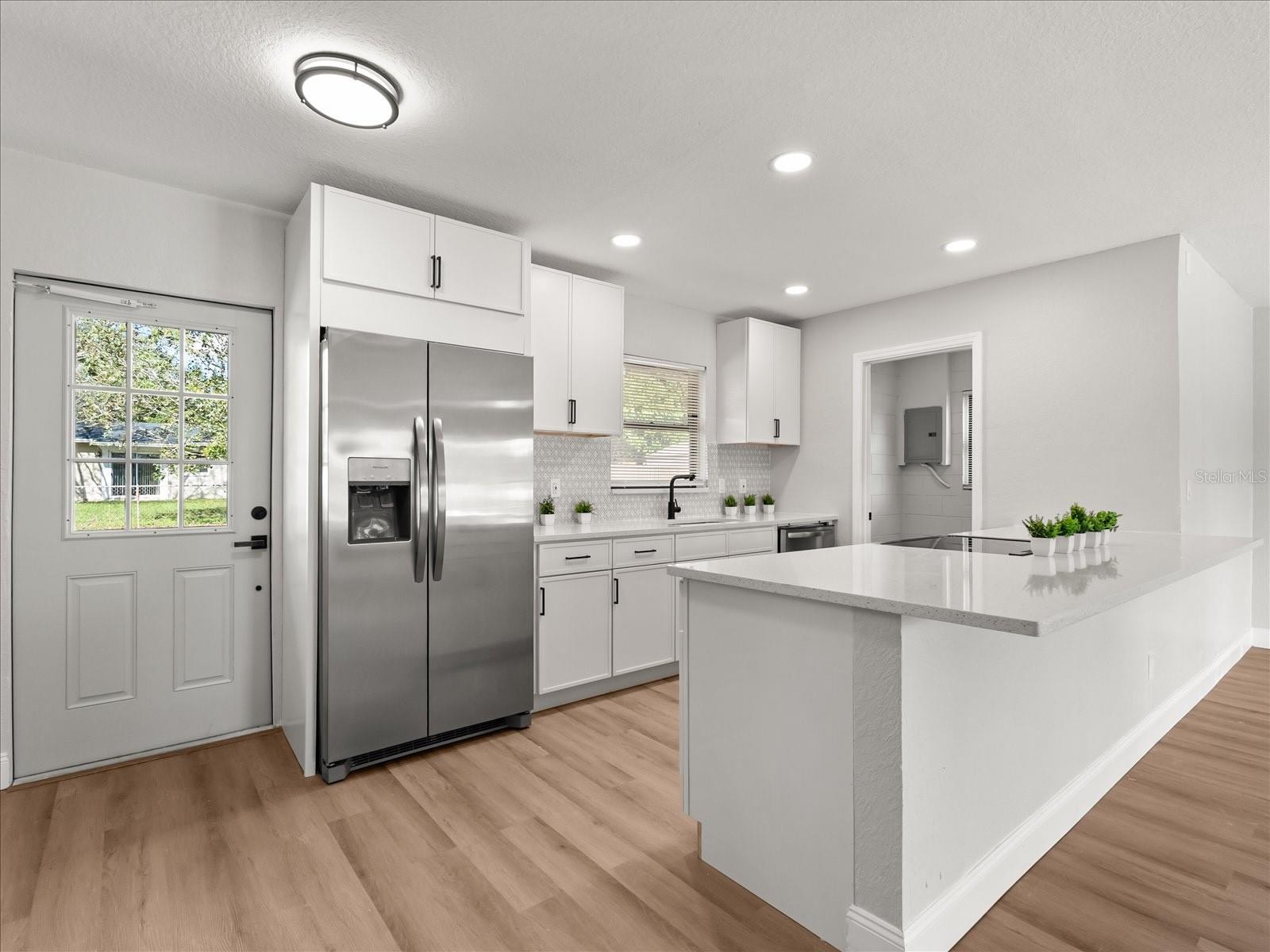 Image 6 of 20 For 332 Little Rock Street