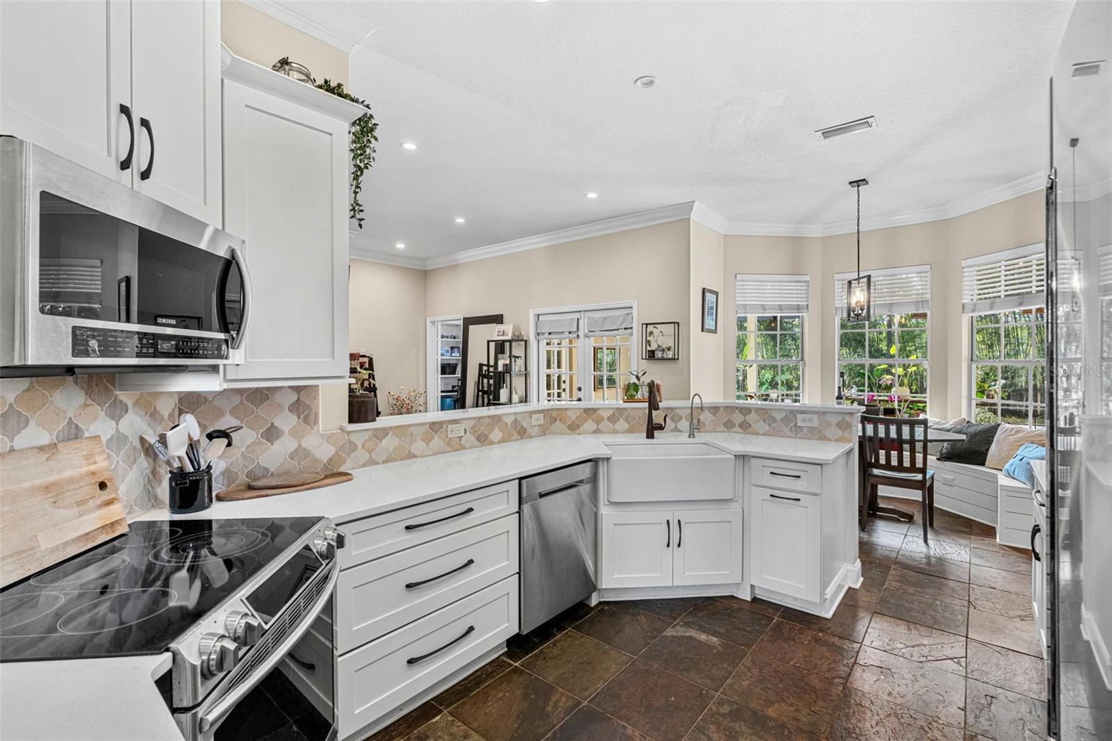 Image 12 of 44 For 1674 Victoria Way