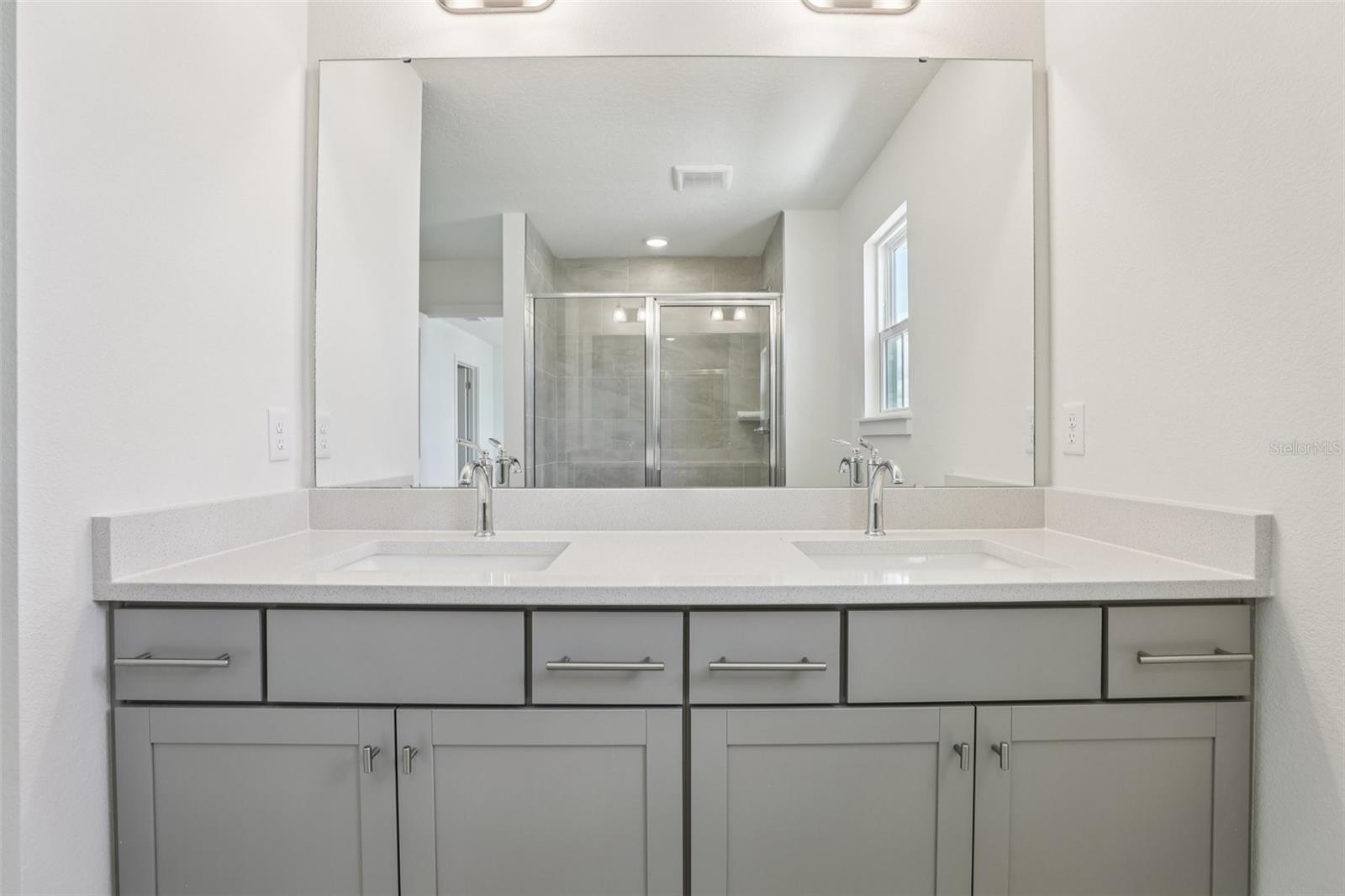 Image 20 of 40 For 2055 Iorio Street