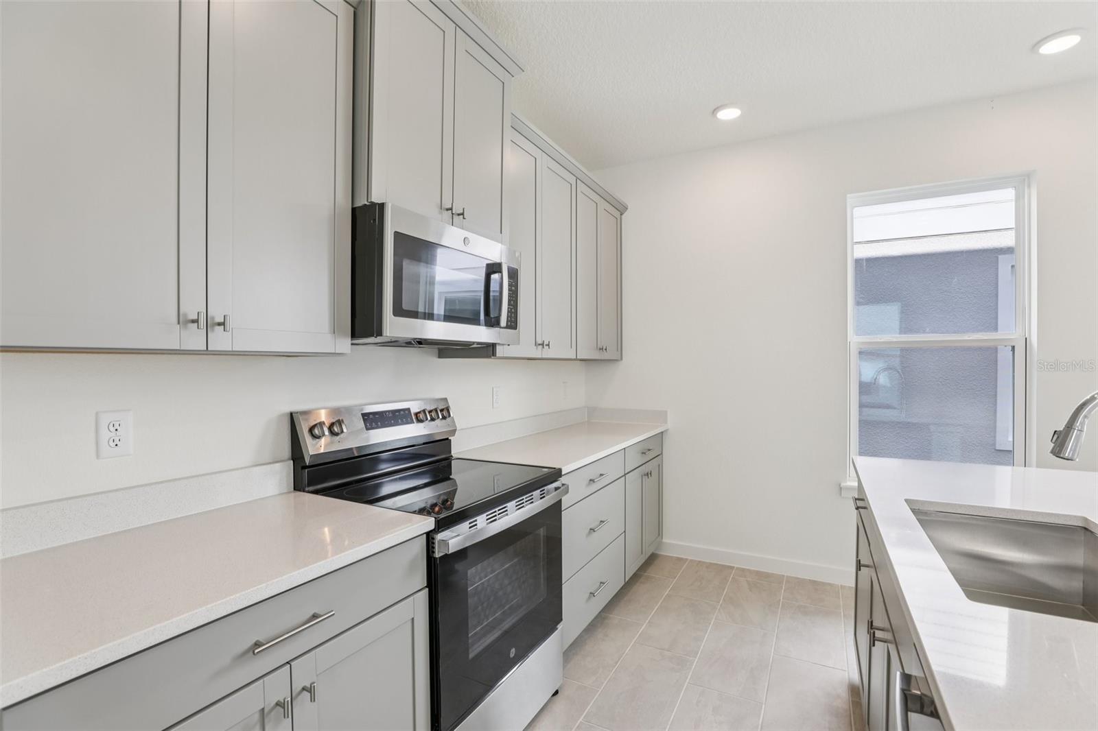 Image 9 of 40 For 2055 Iorio Street