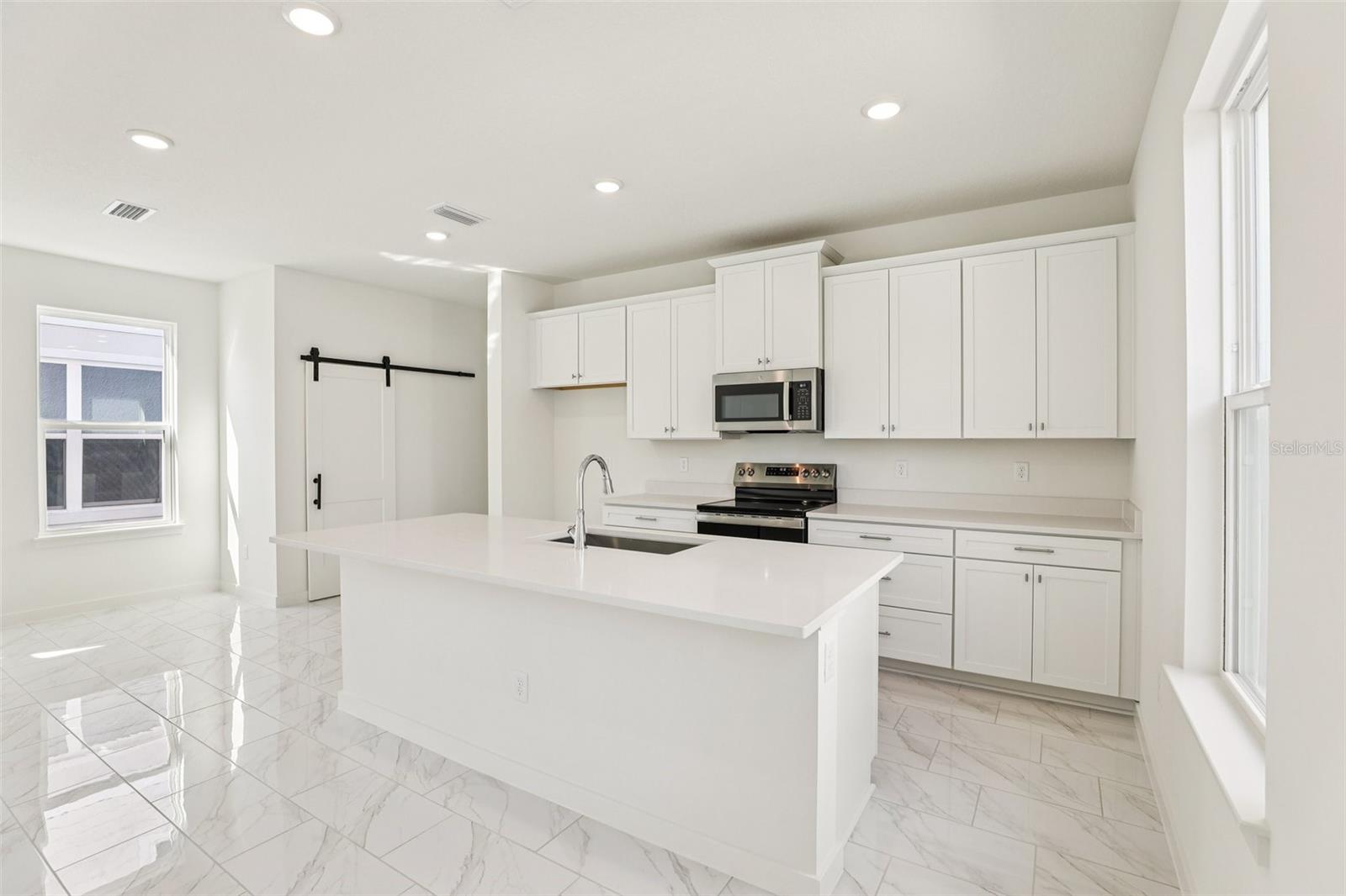 Image 10 of 36 For 1979 Iorio Street