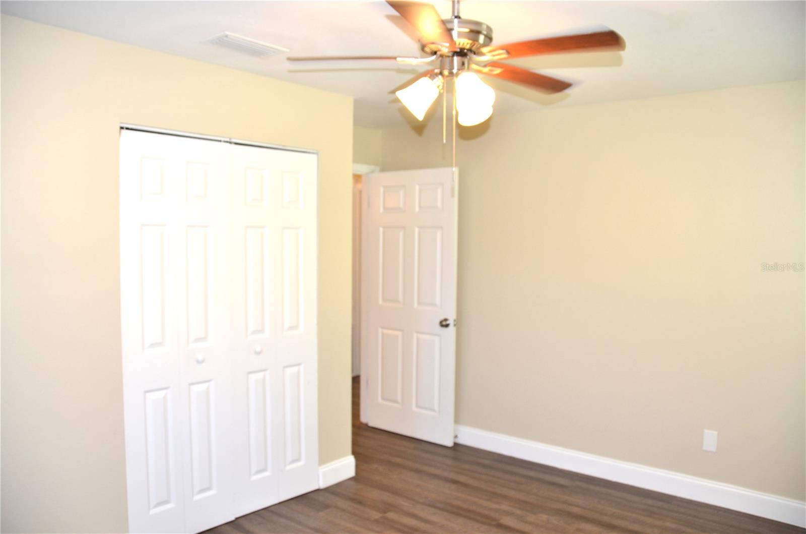 Image 16 of 25 For 1108 Flamingo Drive