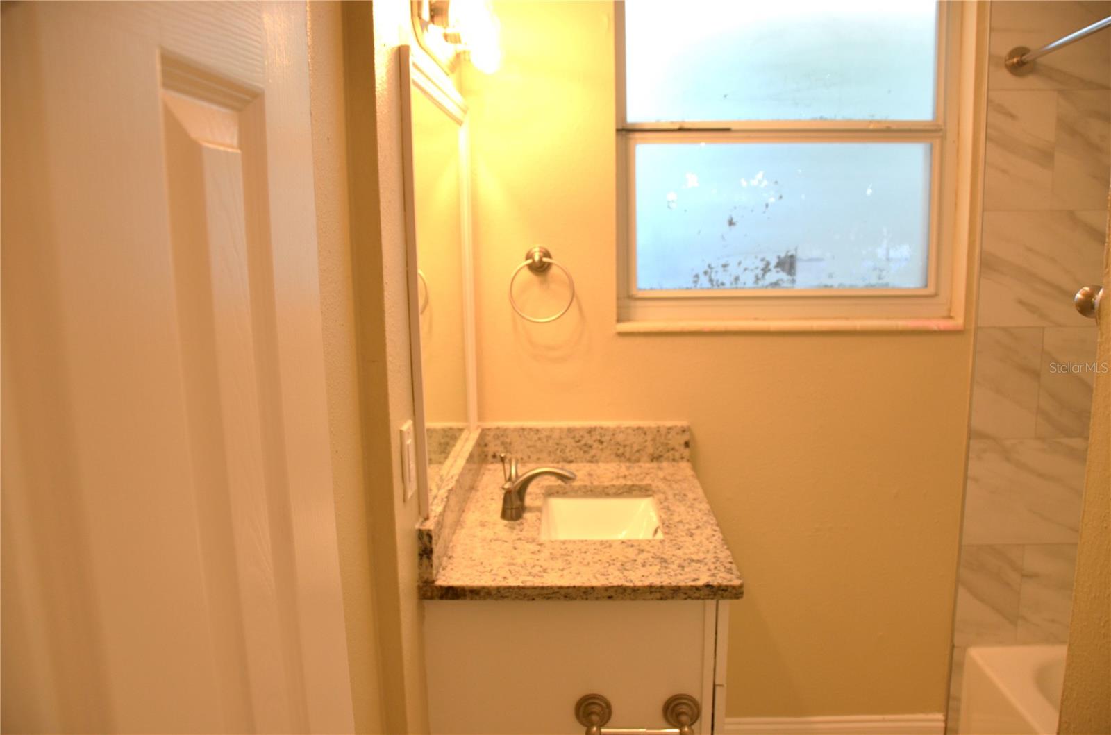 Image 17 of 25 For 1108 Flamingo Drive