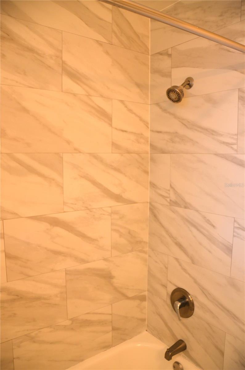 Image 19 of 25 For 1108 Flamingo Drive