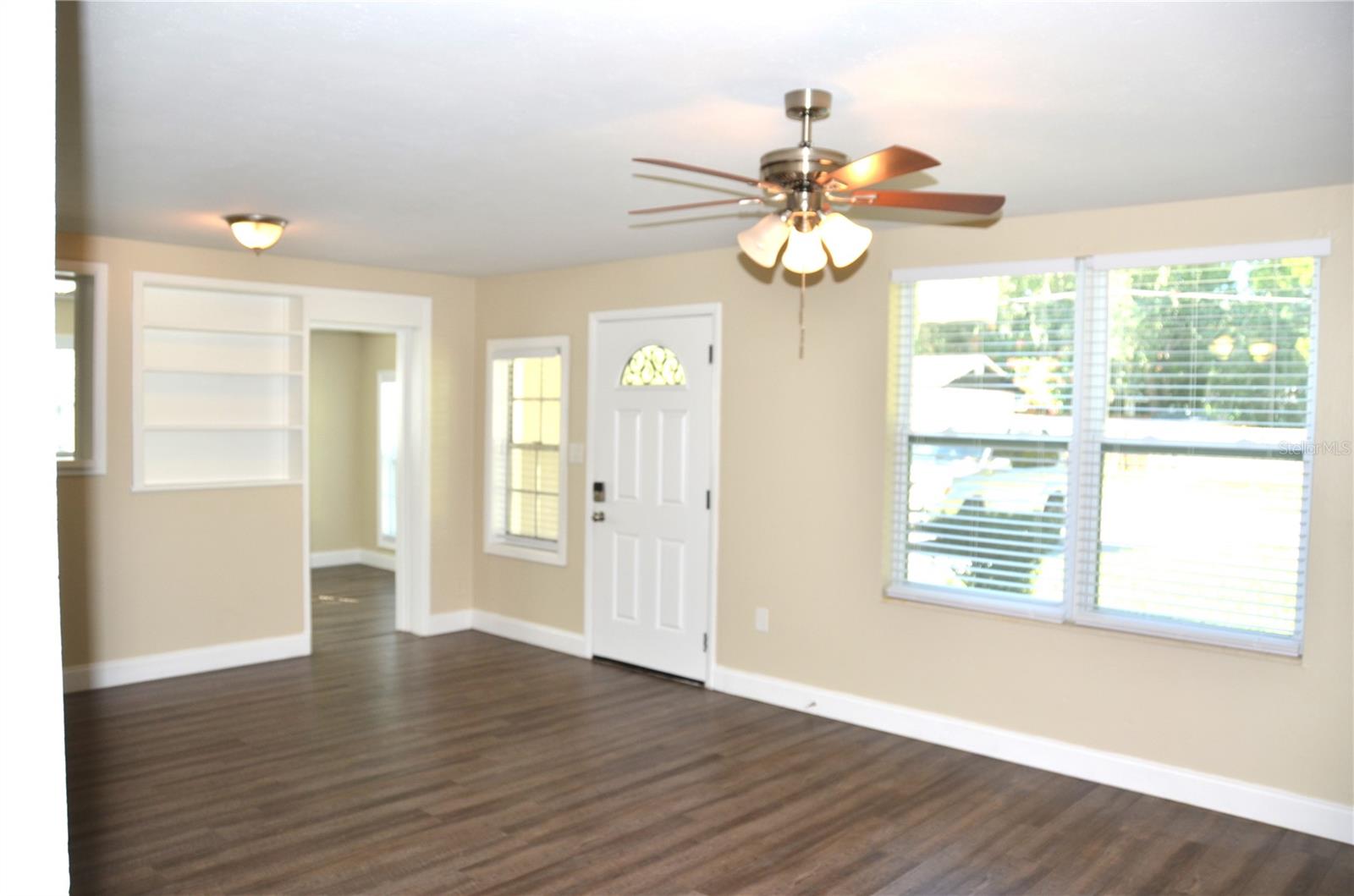 Image 2 of 25 For 1108 Flamingo Drive