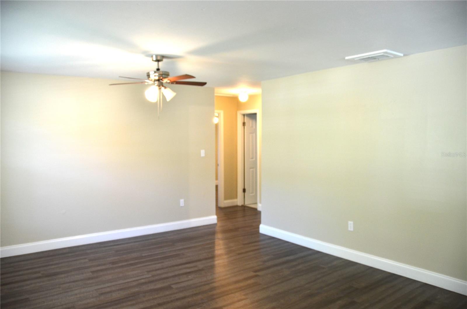 Image 3 of 25 For 1108 Flamingo Drive