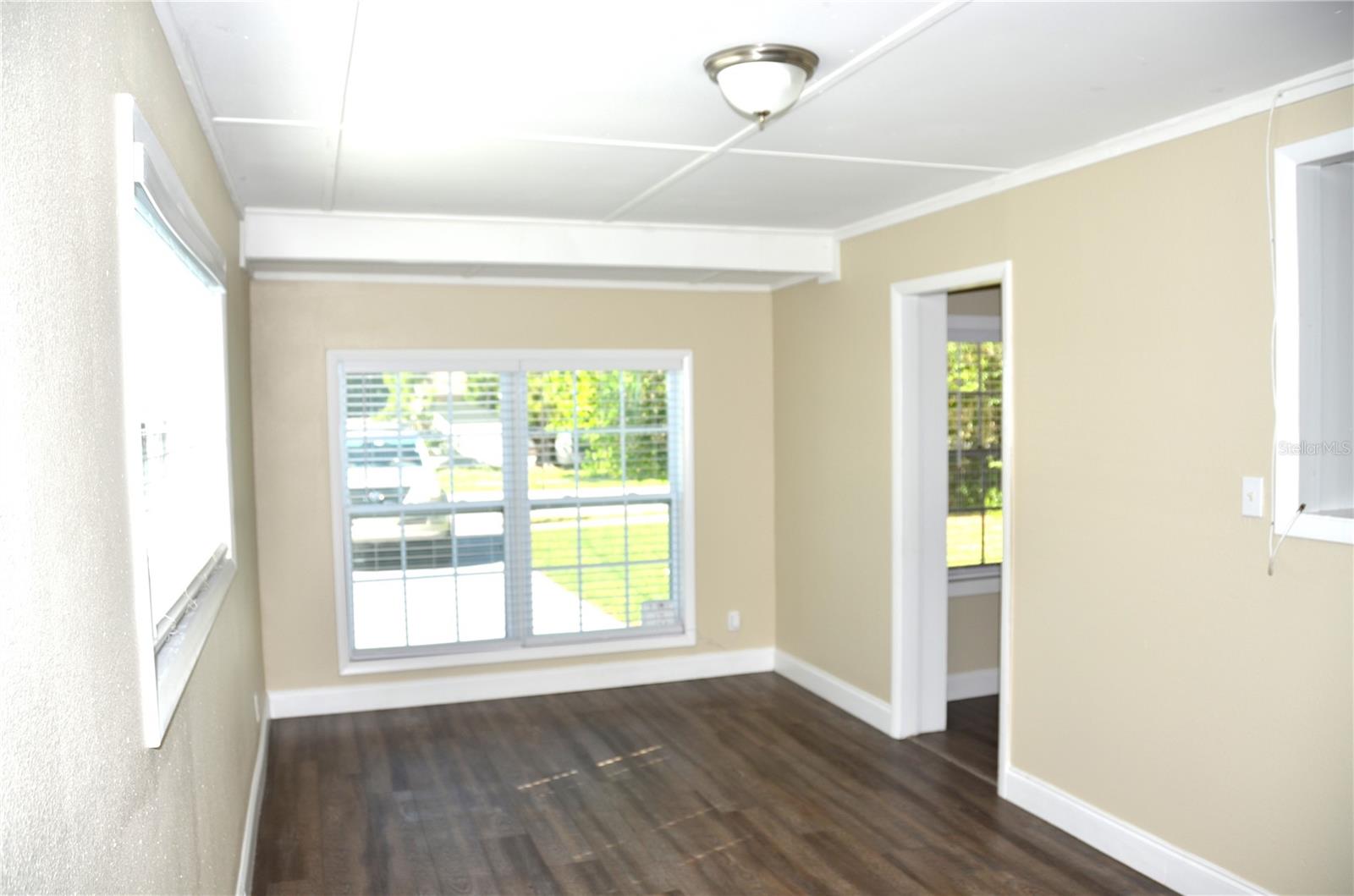 Image 5 of 25 For 1108 Flamingo Drive