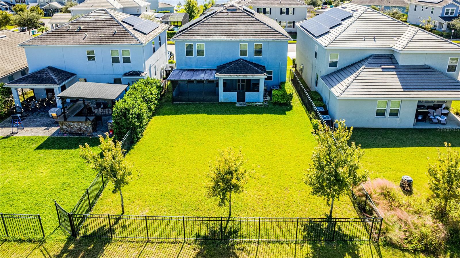 Image 18 of 44 For 12111 Imaginary Way