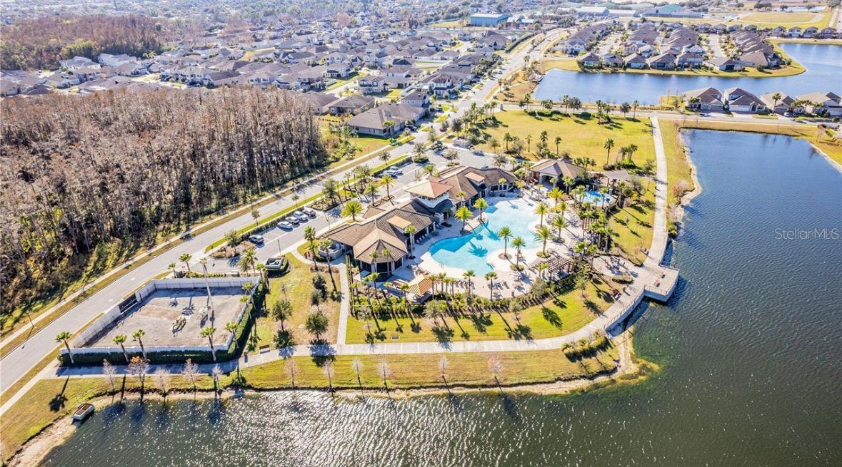 Image 22 of 30 For 2433 Varenna Loop