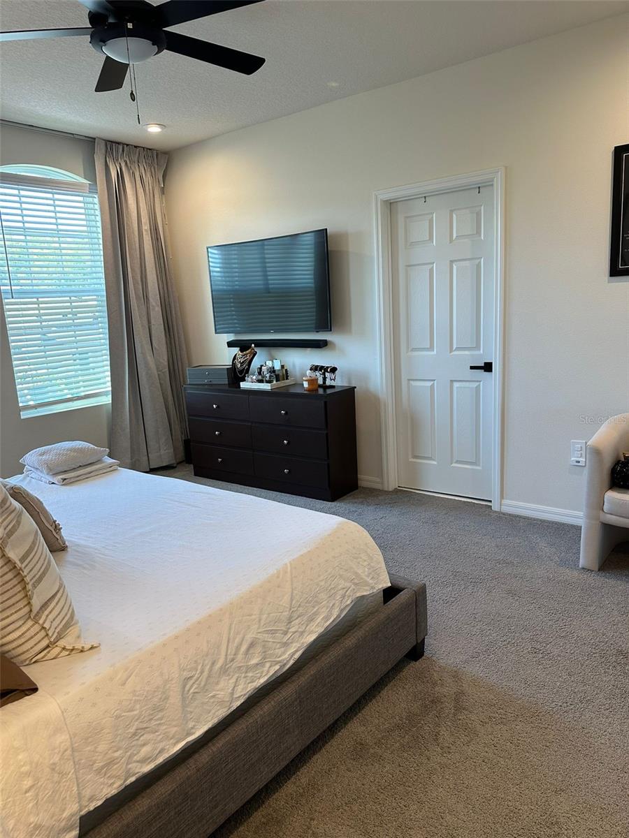 Image 4 of 30 For 2433 Varenna Loop