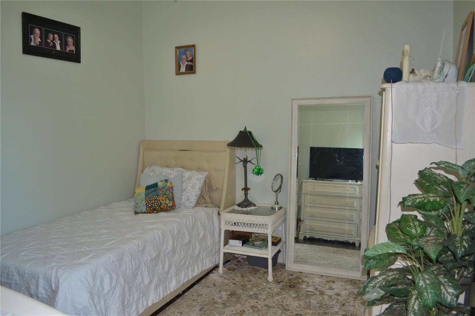 Image 10 of 45 For 3780 Fountainbleu Boulevard