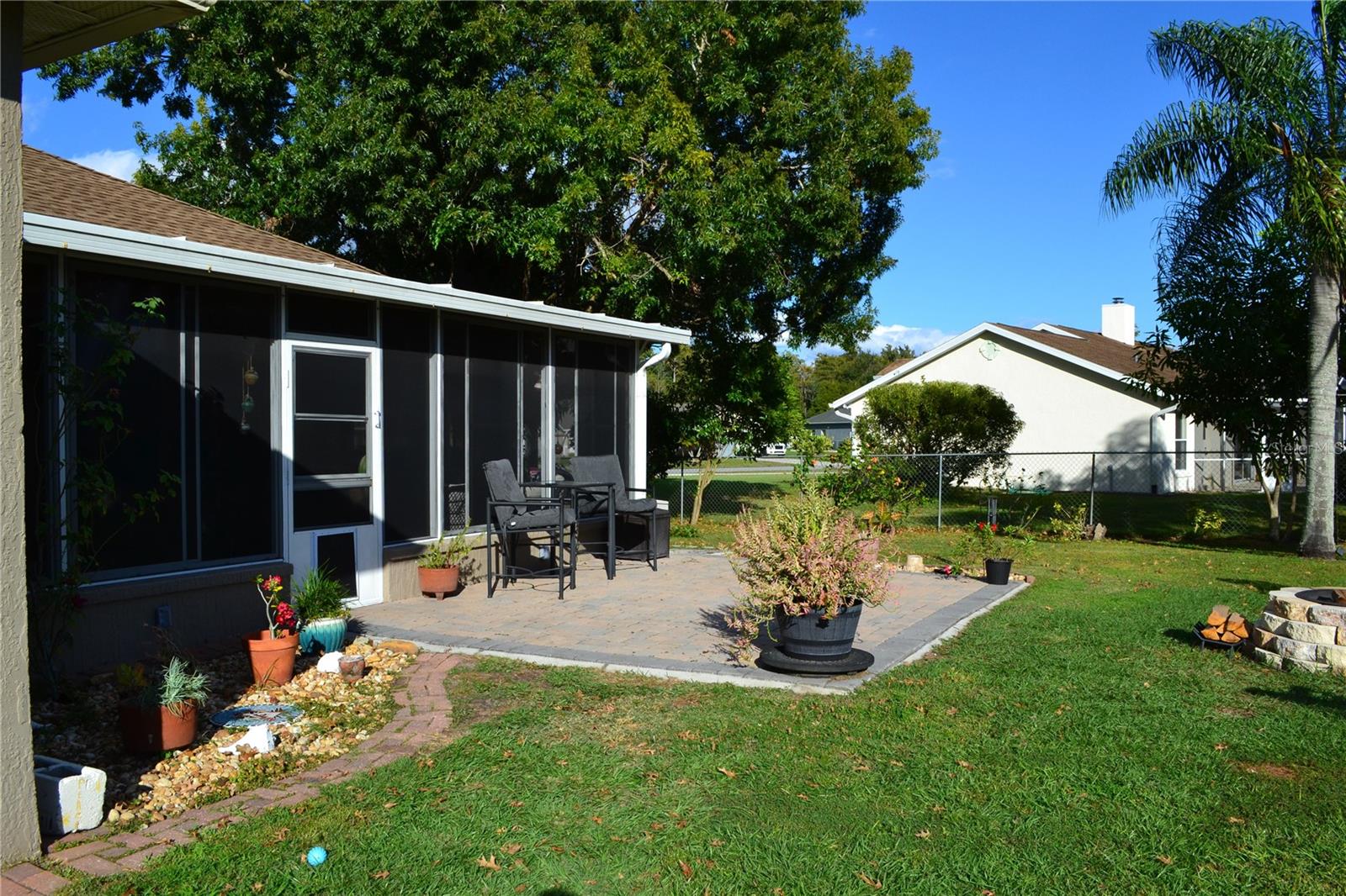 Image 21 of 45 For 3780 Fountainbleu Boulevard